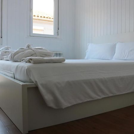 Monresidence Bellavista Manresa Bagian luar foto
