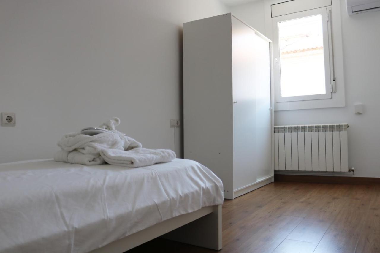 Monresidence Bellavista Manresa Bagian luar foto