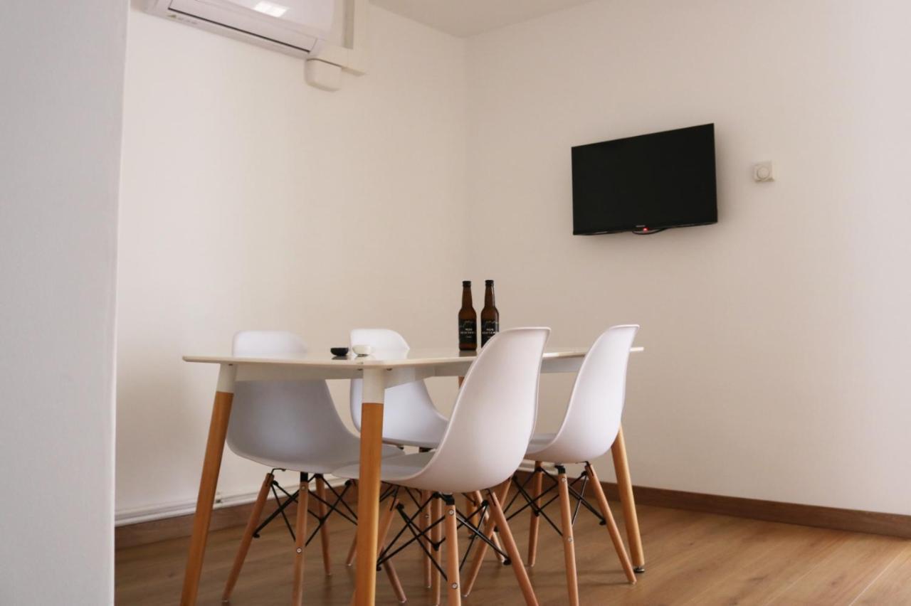 Monresidence Bellavista Manresa Bagian luar foto